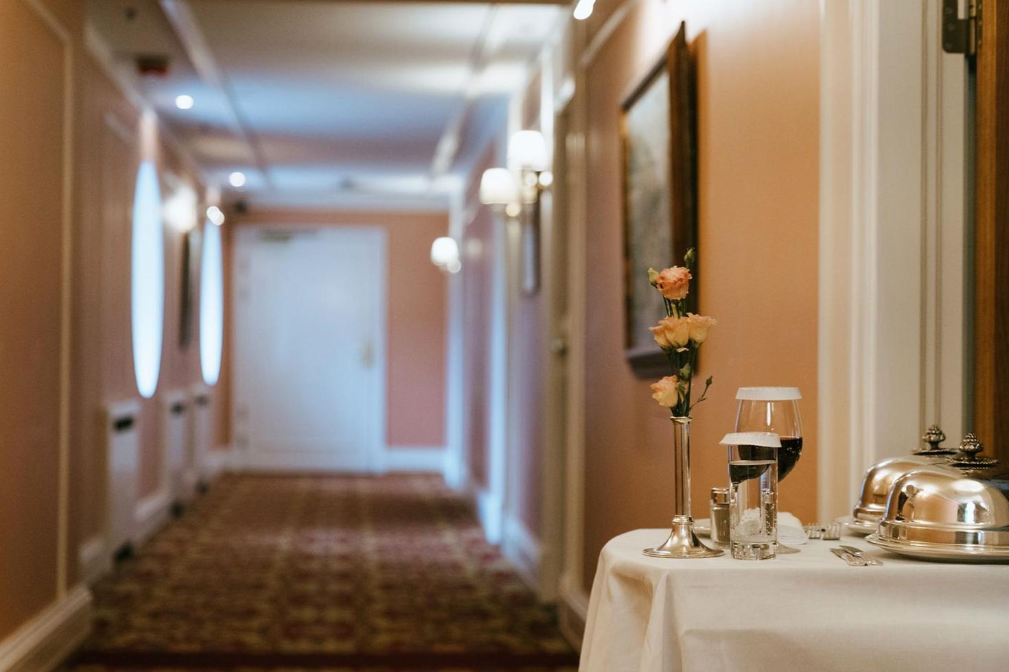 Guest photo of room service